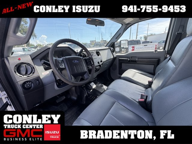 2016 Ford Super Duty F-550 DRW XL