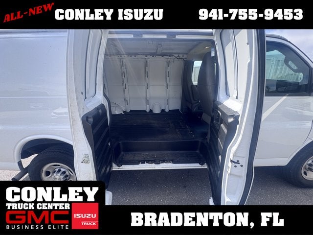 2022 Chevrolet Express Cargo Van 2500 RWD 135