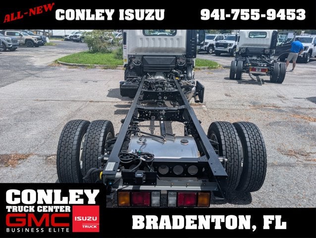2027 ISUZU TRUCK NRR DIESEL Base